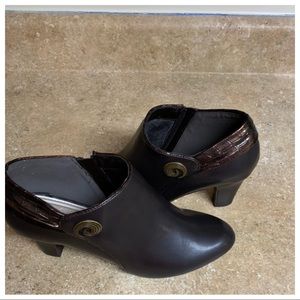 Easy Street Ankle boot